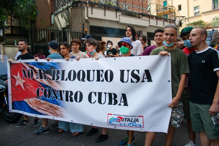 Manifestazione NO BLOQUEO!