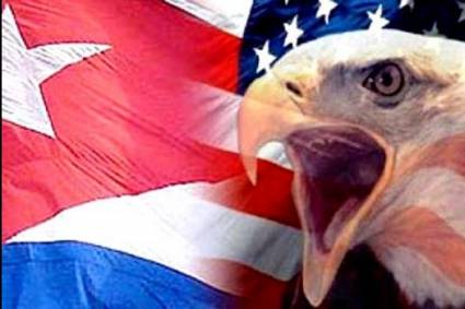 Bandiera cubana e aquila della CIA