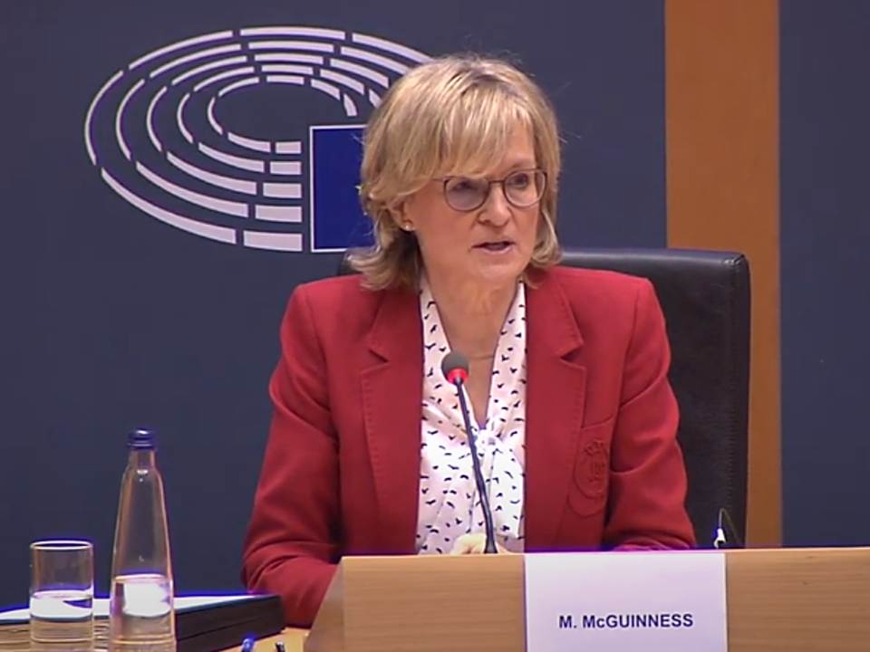 Mairead McGuinness - UE