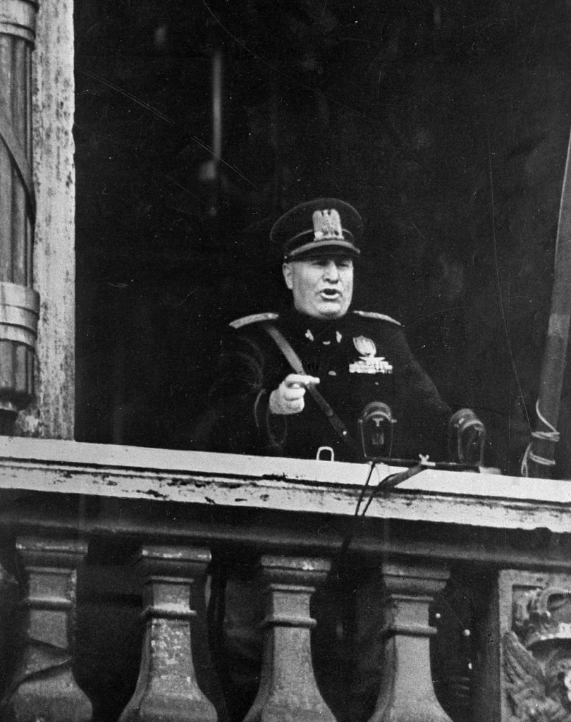 Mussolini dichiarazione di guerra