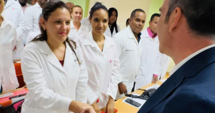 Regalo di Natale per la Calabria da Cuba: altri 130 medici in arrivo, ecco in quali ospedali andranno