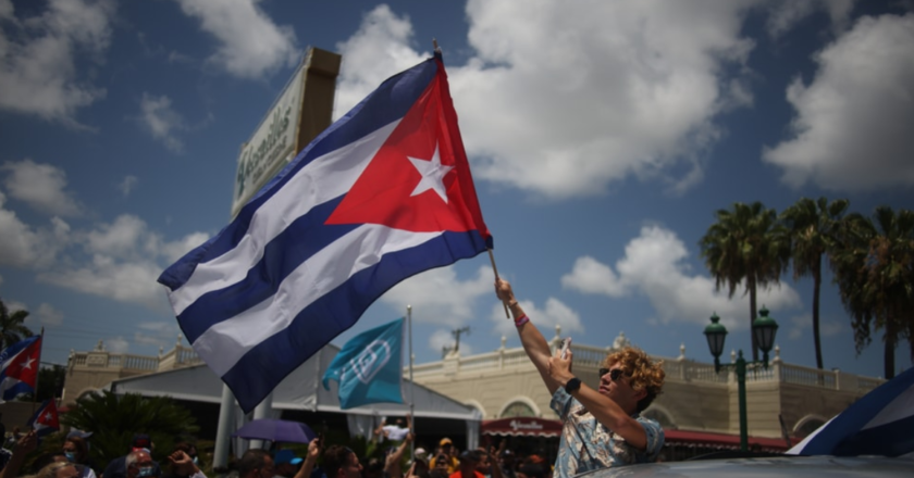 Cuba socialista risponde all’assedio con una moderna pianificazione – di Luciano Vasapollo
