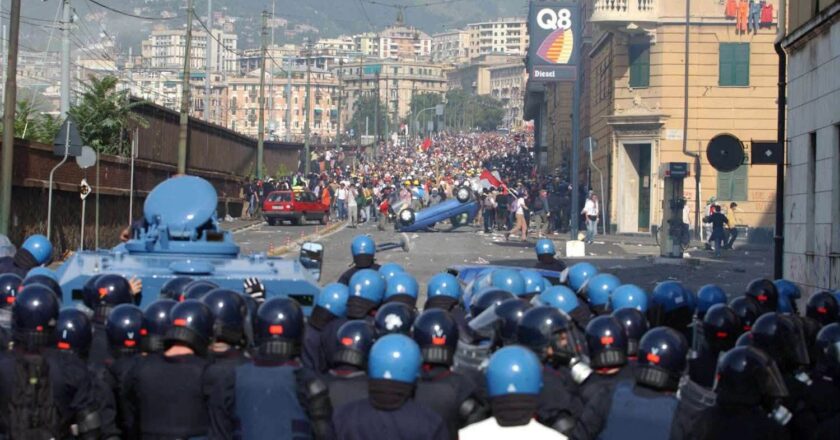A 25 anni dal G8 di Genova torniamo ancora una volta in quelle strade